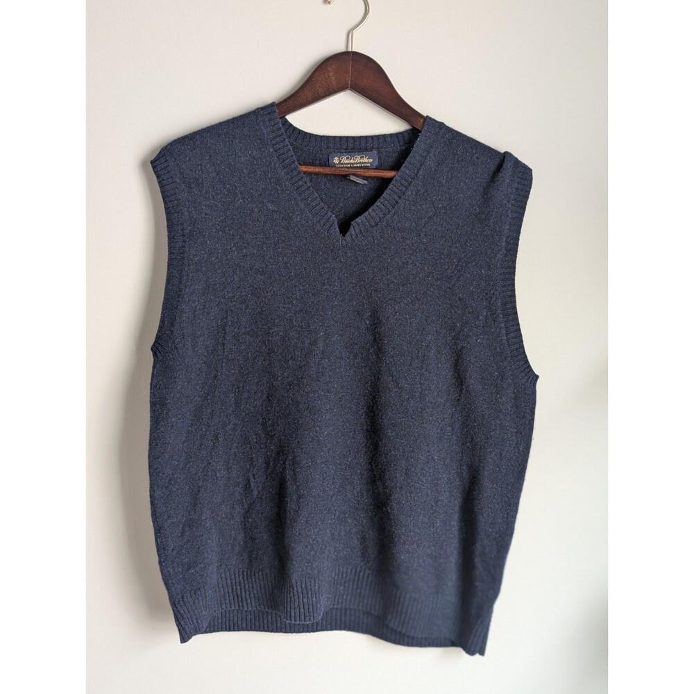 Brooks Brothers Mens Large  Scottish Lambswool V Neck Sweater Vest Navy RN 93986